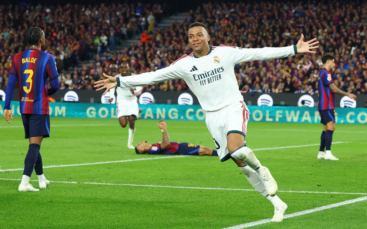 Mbappe ghi cú đúp, Real Madrid đánh bại Barcelona ngay tại Nou Camp