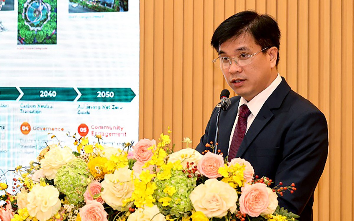 UEH kết nối lãnh đạo đại học quốc tế bàn về quản trị và tác động xã hội