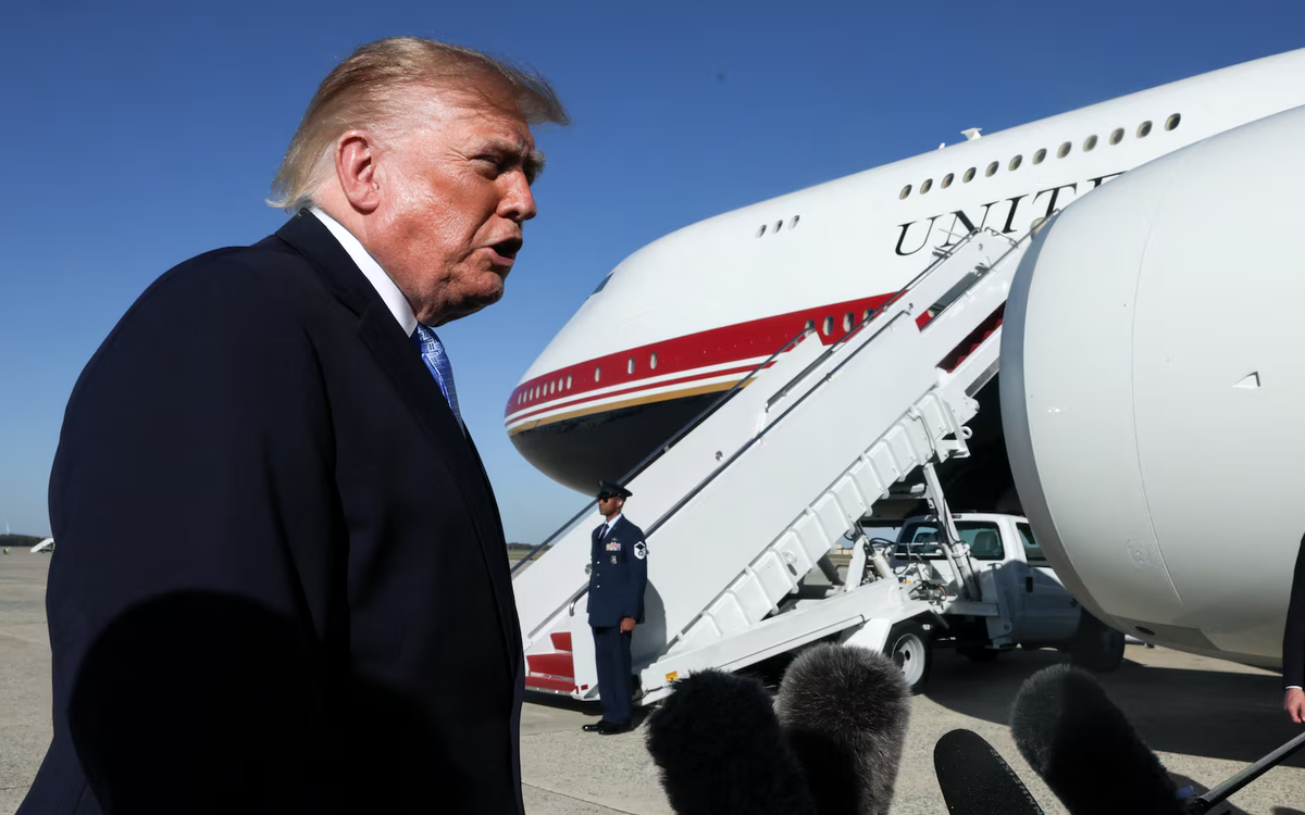 Ông Trump vẫn chưa từ bỏ ý định đổi tên Đại Tây Dương