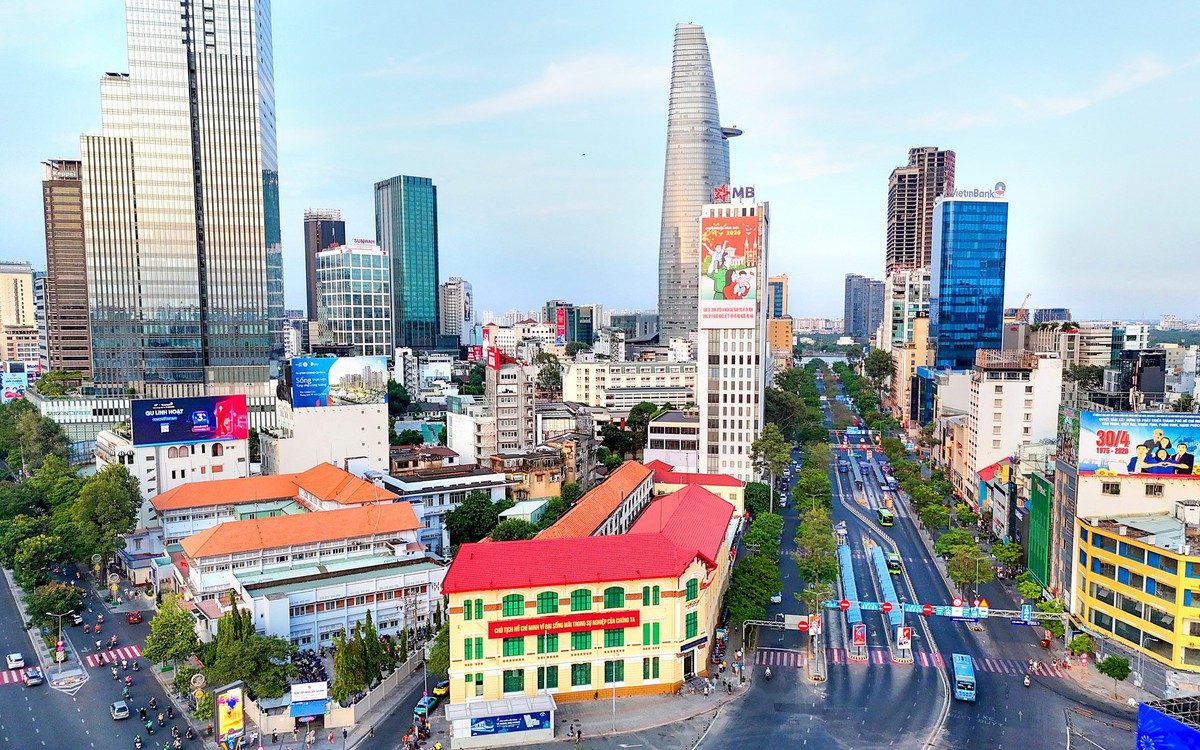 Tin tức sáng 27-10: TP.HCM xử lý nhà đất dôi dư sau sắp xếp bộ máy; Quốc hội thảo luận sửa Bộ luật Hình sự