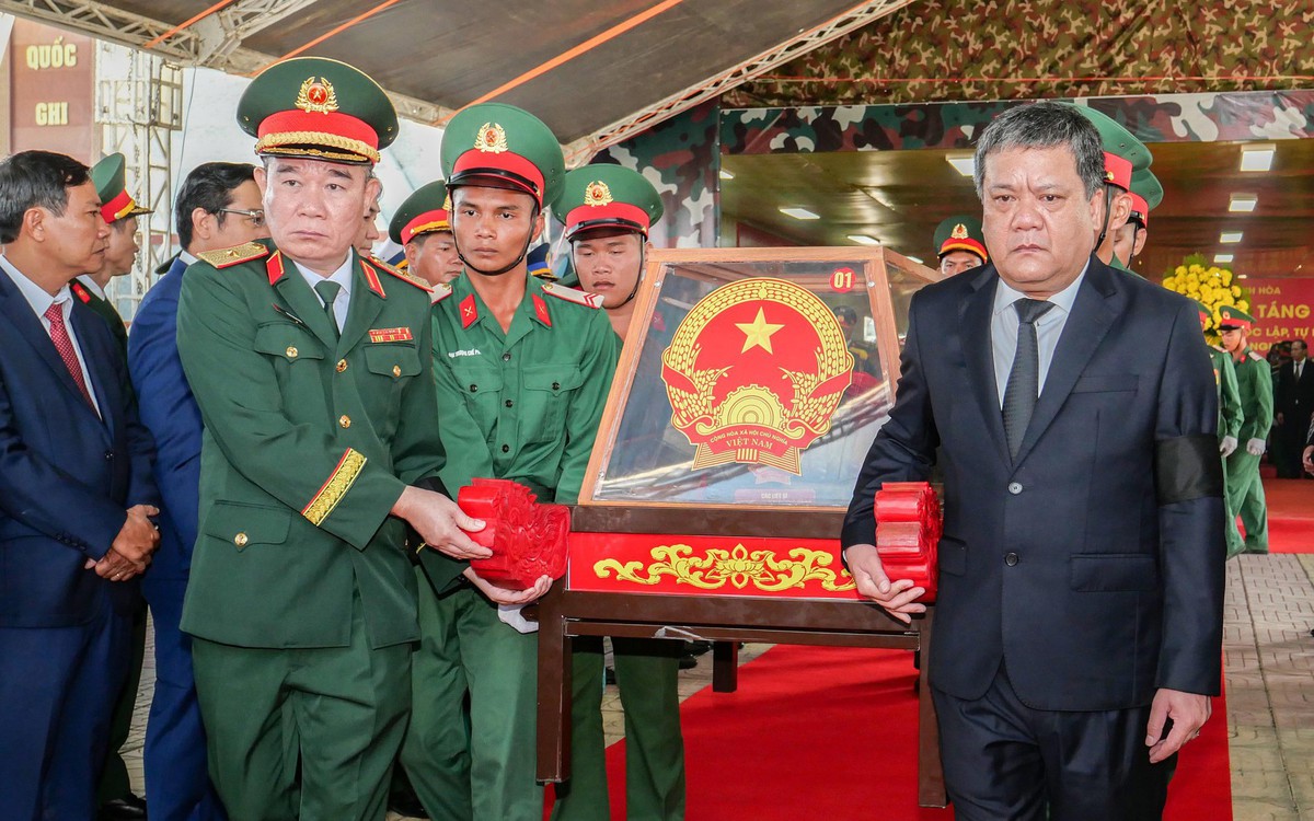 Truy điệu, an táng 25 hài cốt liệt sĩ tại Nghĩa trang liệt sĩ Ninh Thuận