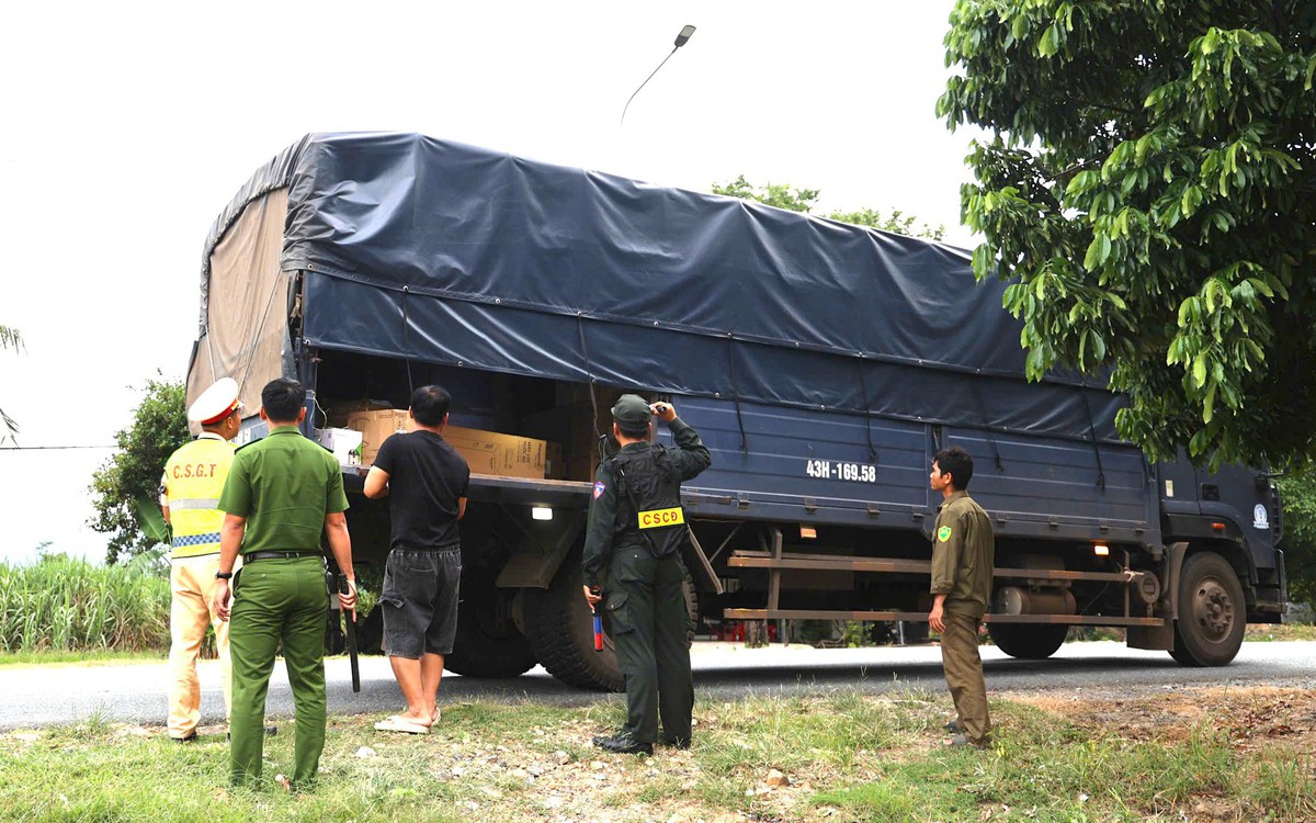 Kiểm soát, chốt chặn trên các tuyến đèo, truy tìm 3 phạm nhân trốn trại A2
