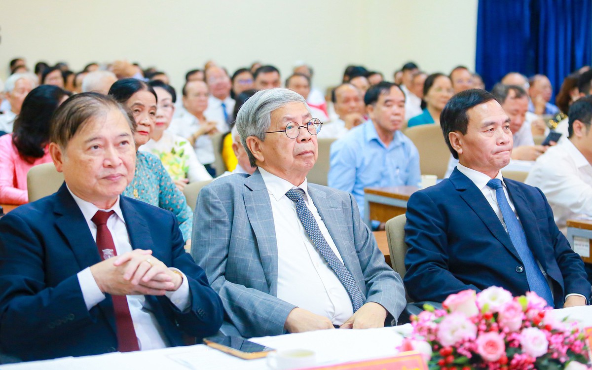 TP.HCM đề xuất trả lương người tài tới 265 triệu đồng mỗi tháng, thưởng thêm theo dự án
