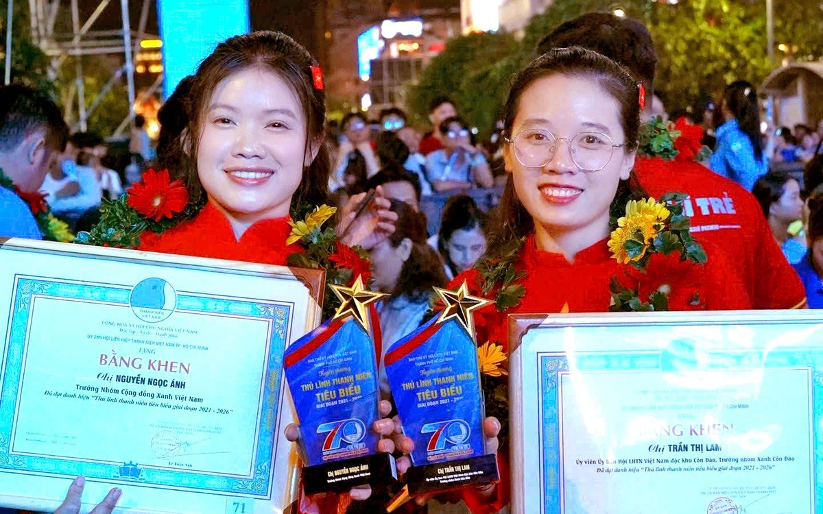 Cô gái trẻ bền bỉ nhặt rác, kết nối cộng đồng giữ màu xanh cho Côn Đảo