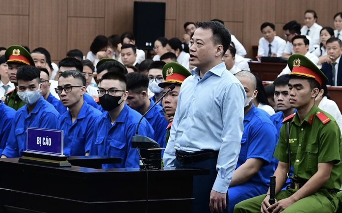 Shark Bình khai 'đọc báo mới biết Mr Pips', dù Ngân Lượng nhận hơn 20 công văn của công an