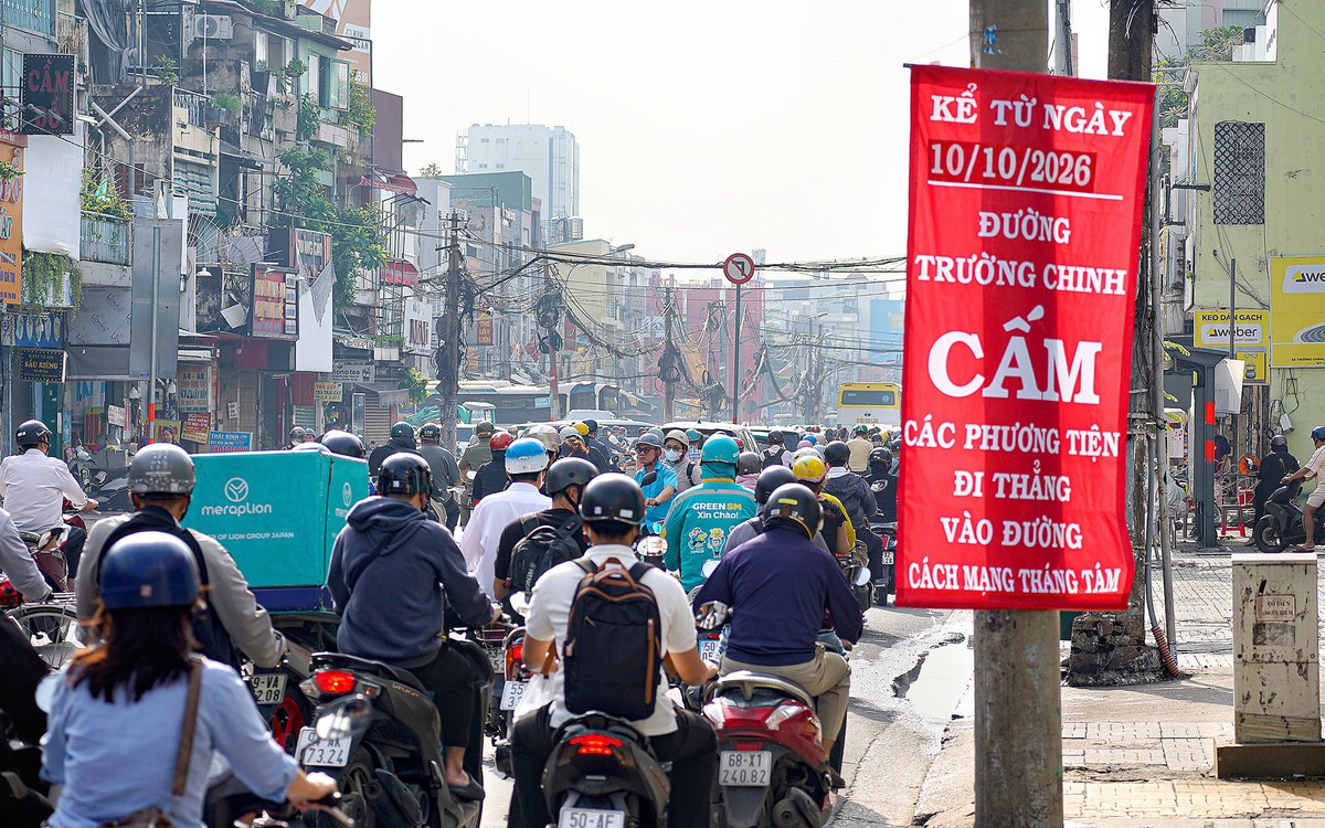 Từ ngày 10-10 TP.HCM tiếp tục điều chỉnh giao thông đường Cách Mạng Tháng Tám để thi công metro số 2