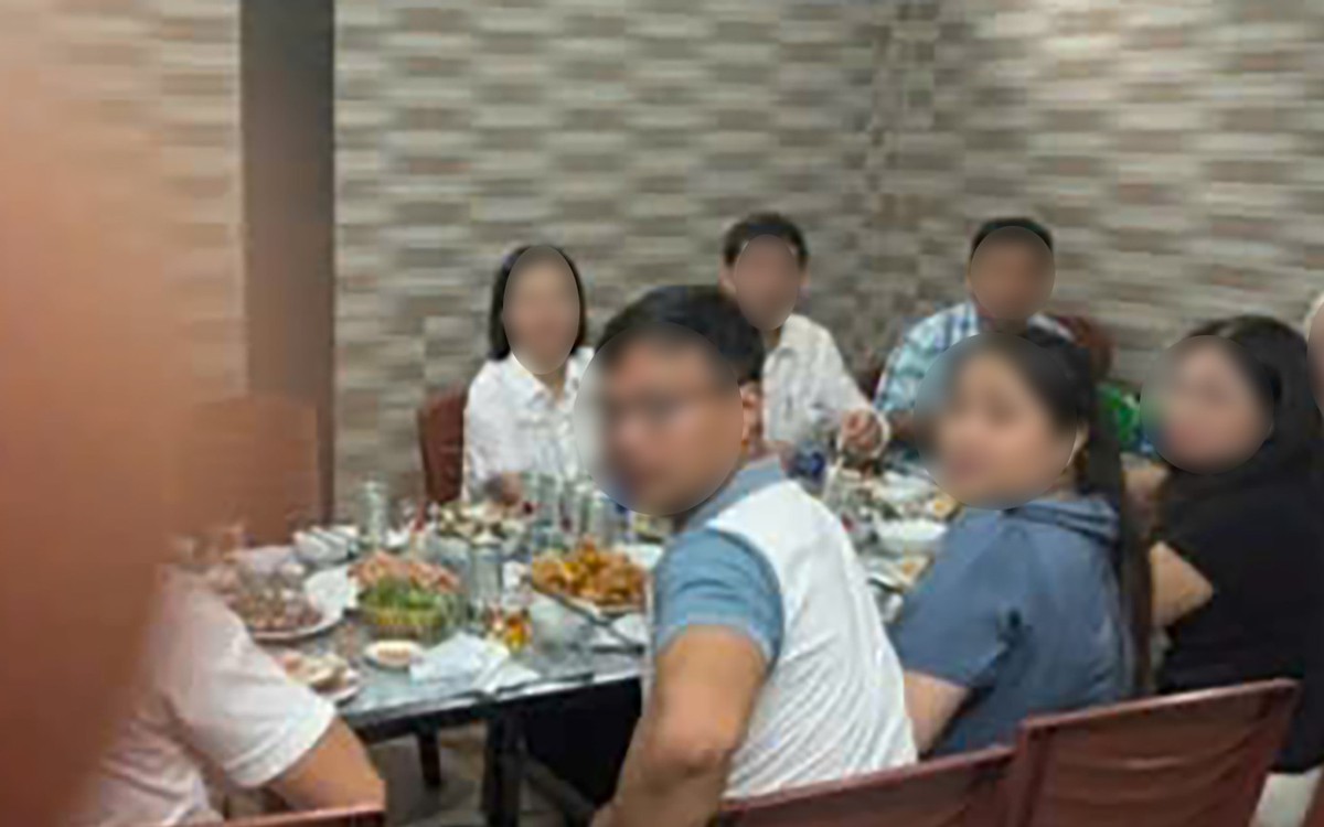 Bữa cơm trưa trước giờ quy định, đừng cứng nhắc và cũng đừng dễ dãi