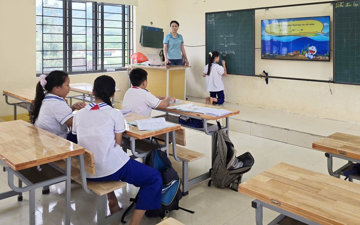 12 phụ huynh ở Nghệ An được vận động cam kết đưa con trở lại trường