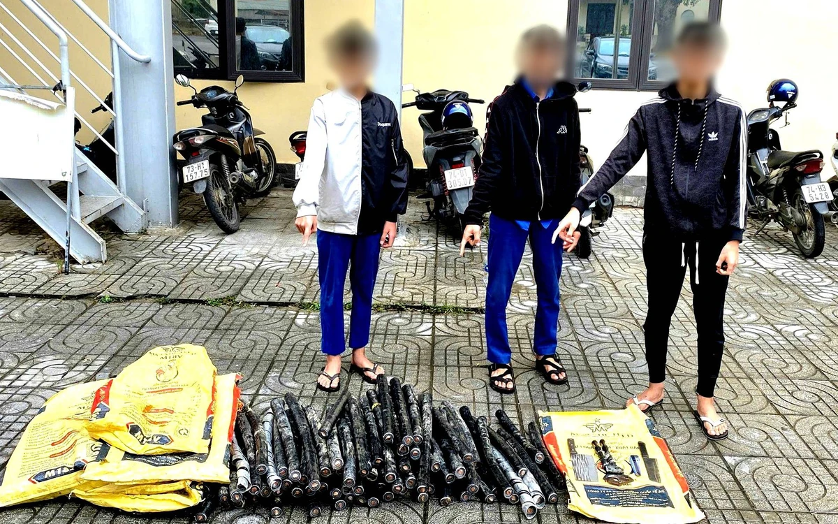 Ba thiếu niên 14 - 17 tuổi trộm cáp điện ngầm gần 240 triệu đồng