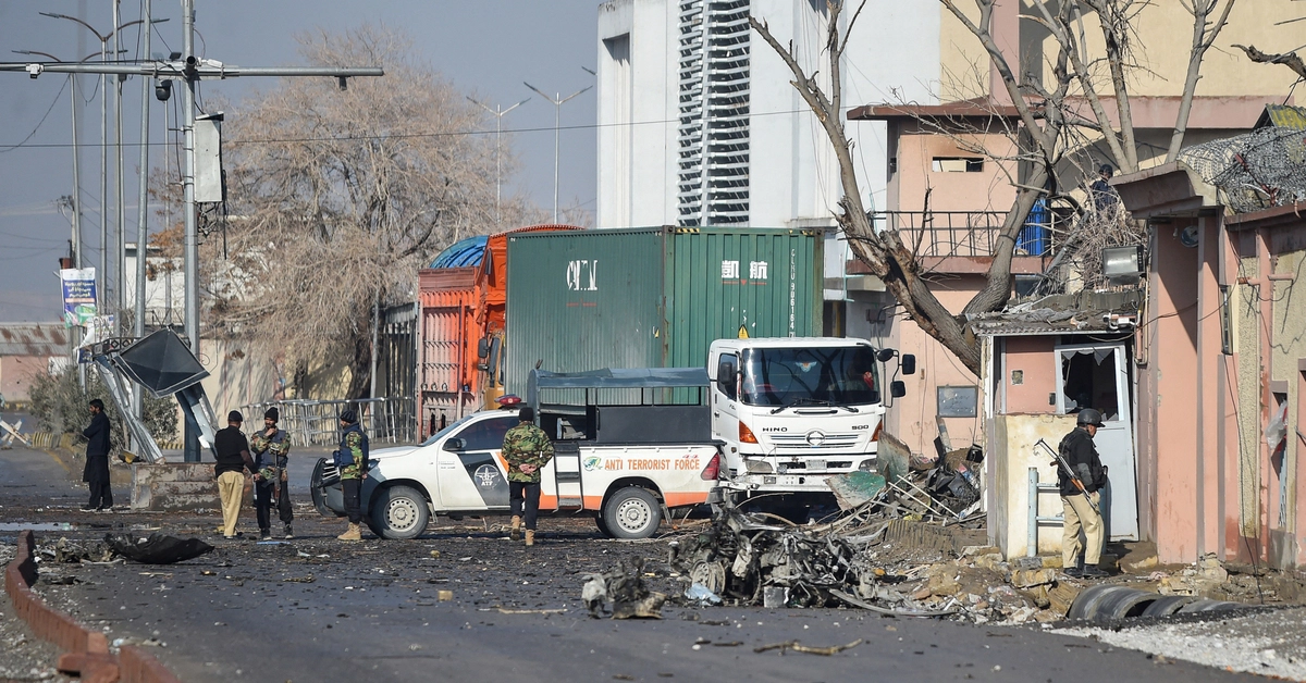 Phe ly khai tấn công giữa ban ngày tại Pakistan, ít nhất 190 người thiệt mạng