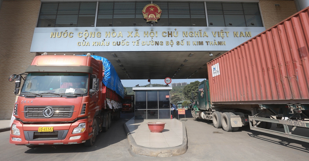 Bộ Nông nghiệp và Môi trường báo cáo Thủ tướng vụ nông sản gặp khó ở cửa khẩu