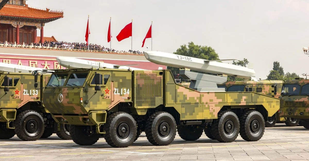 Tên lửa YJ-18C mới của Trung Quốc là 'sát thủ tàu vận tải' đối với Hải quân Mỹ?