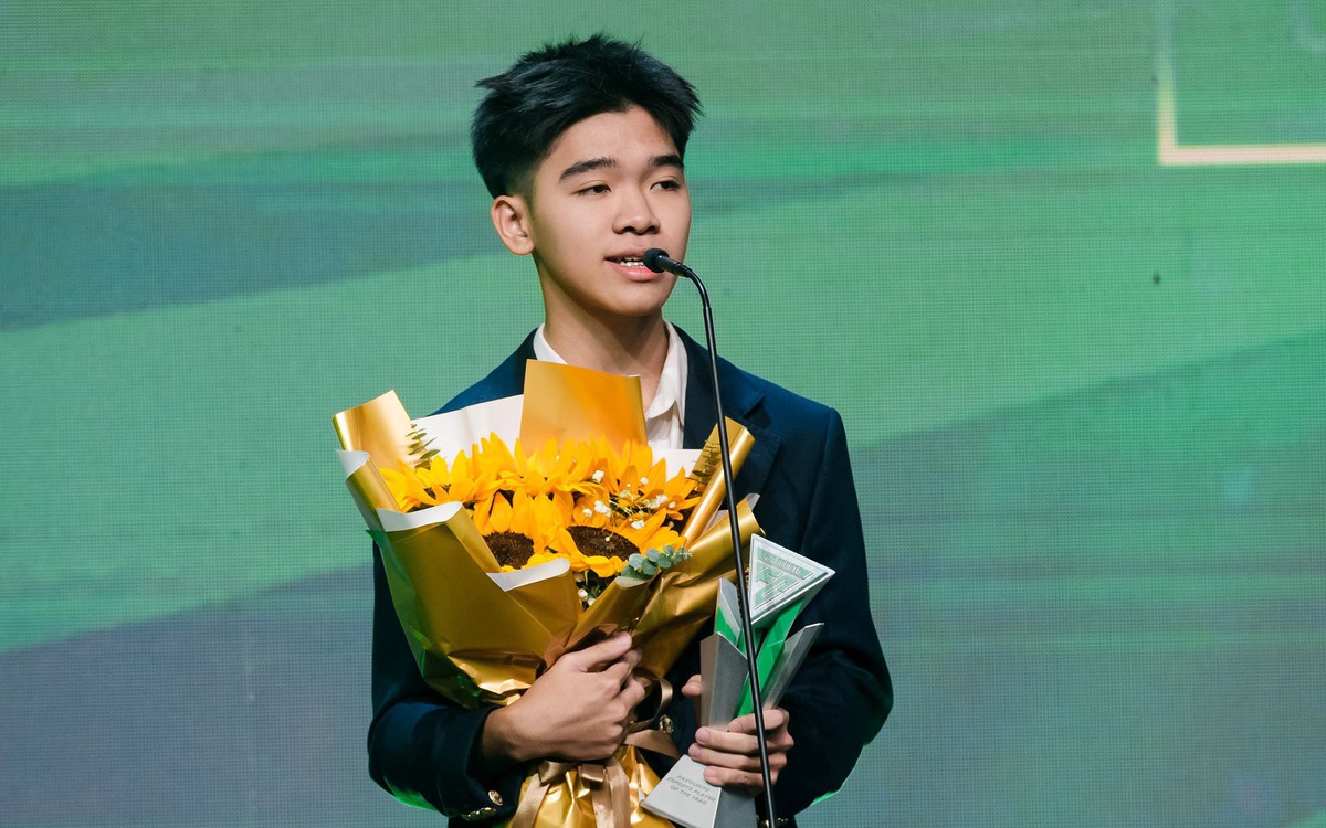 Lê Hà Anh Tuấn giành cú đúp danh hiệu Esports 2025