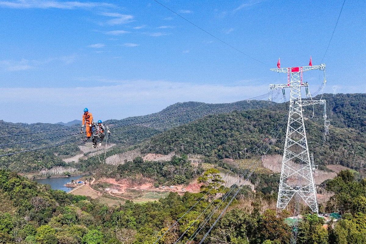 Trung Quốc - Lào thông tuyến dự án liên kết lưới điện 500kV