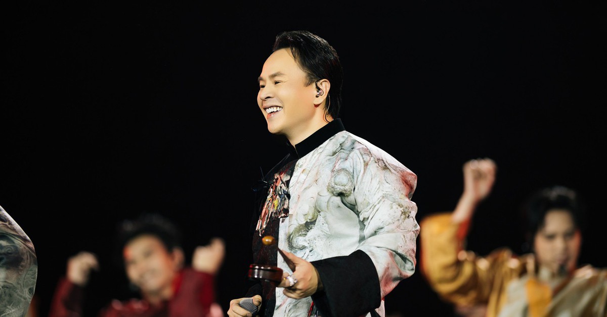 Binz tự vấn về sự thay đổi của chính mình trong ca khúc 'Gọi anh dậy'