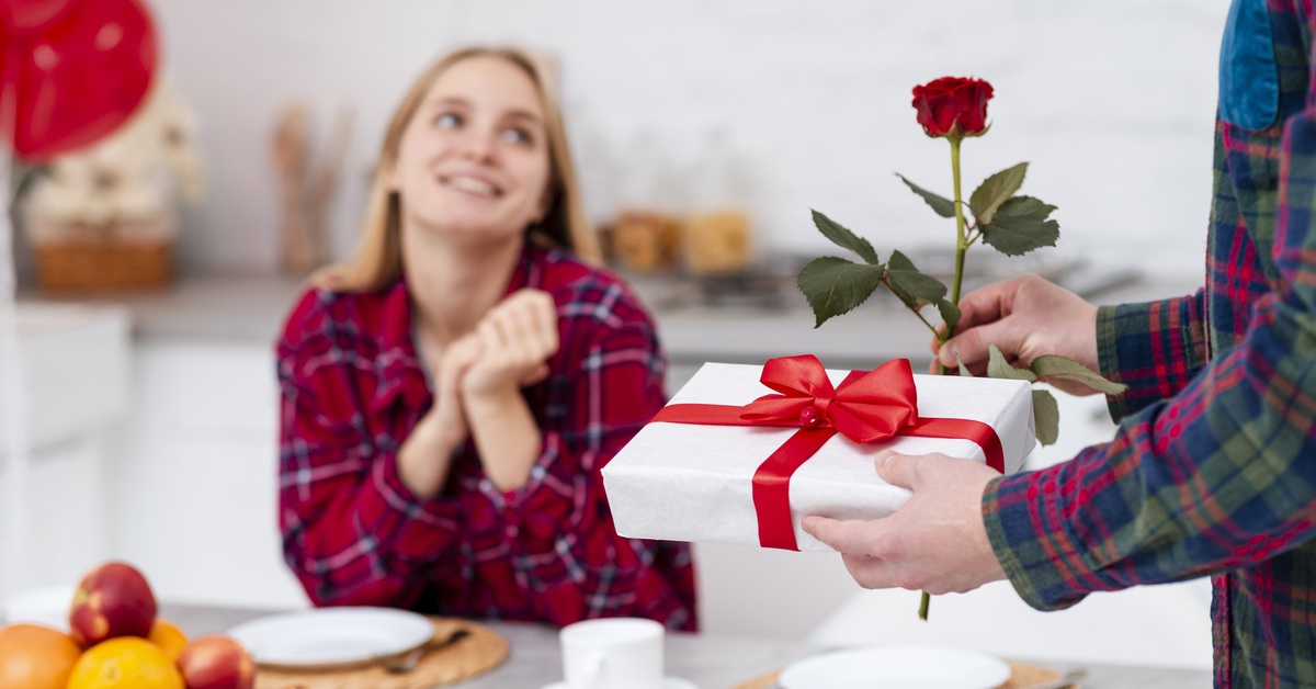 Bí quà Valentine, hội đang yêu mách nhau loạt quà xinh ngoan yêu