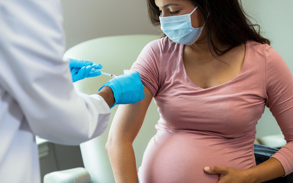 Nghiên cứu mới: Tiêm vắc xin cúm khi mang thai không làm tăng nguy cơ tự kỷ