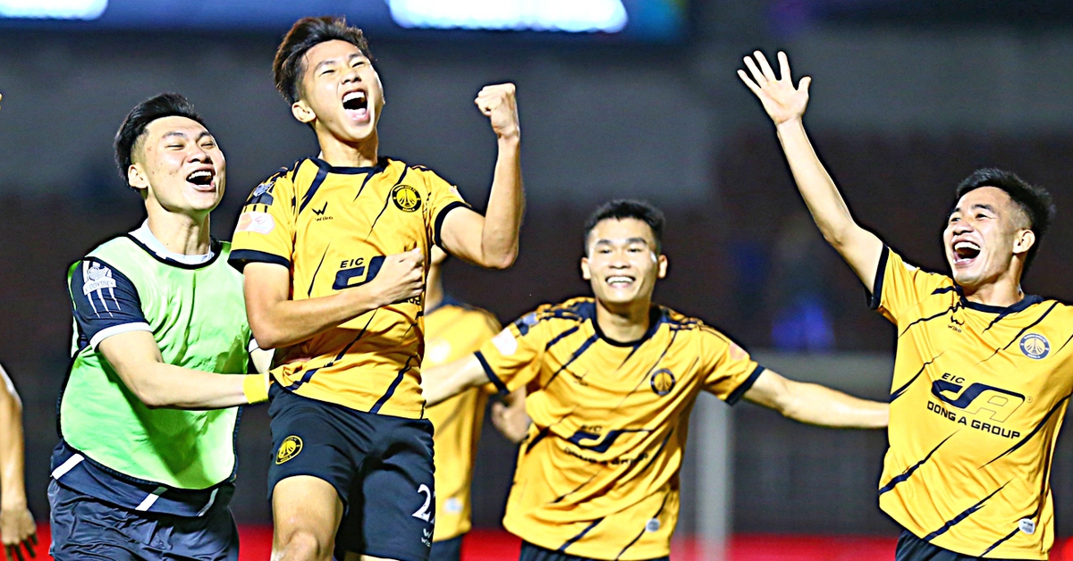 Quả cảm bóng đá Thanh Hóa