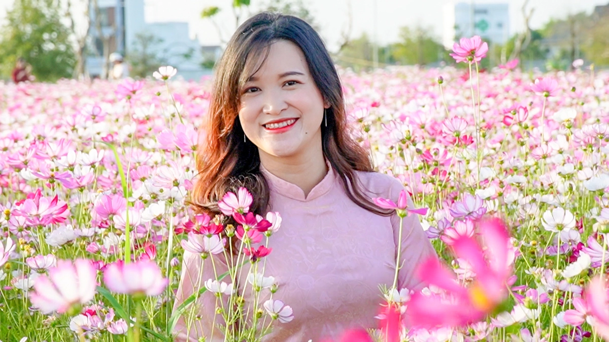 Vườn hoa sao nhái lớn nhất Cà Mau hút khách ngày cận Tết