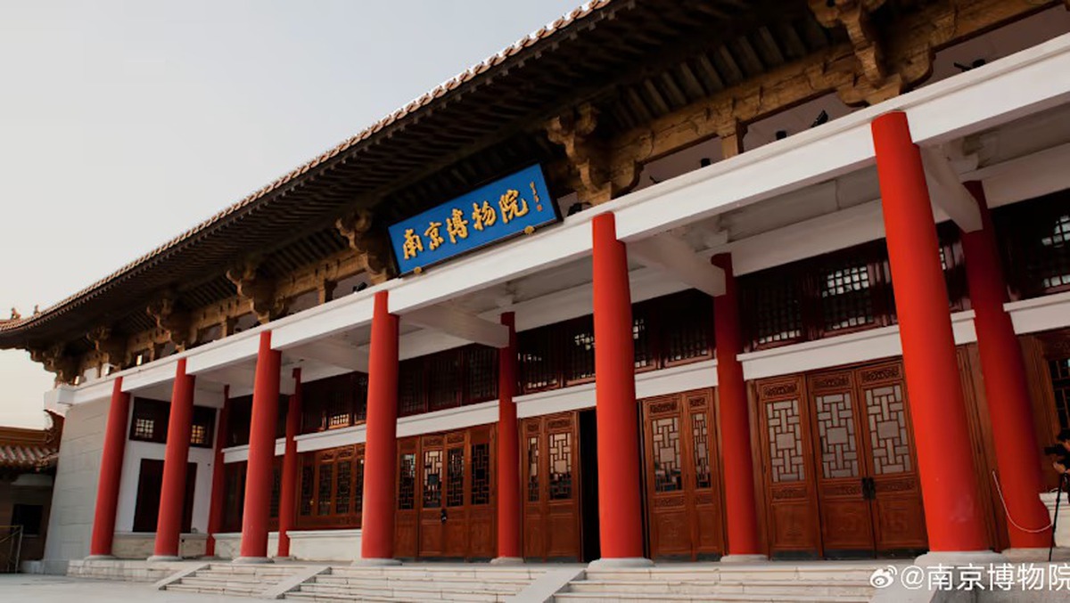 Bê bối quản lý hiện vật tại Bảo tàng Nam Kinh, sai phạm tham nhũng hàng chục năm