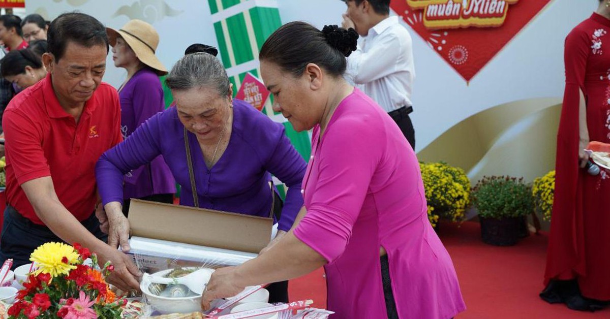 Cùng đón Tết sớm qua chiến dịch của Sabeco