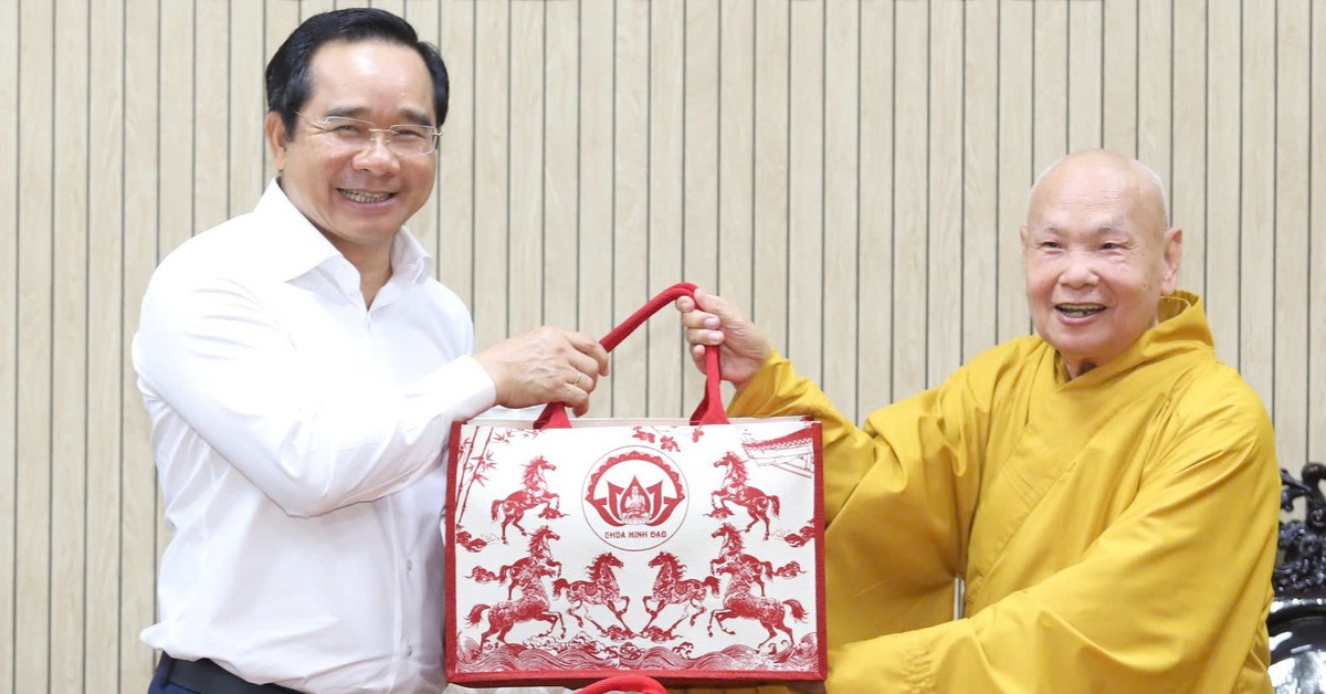 Chủ tịch UBND TP.HCM Nguyễn Văn Được chúc Tết lãnh đạo Giáo hội Phật giáo Việt Nam