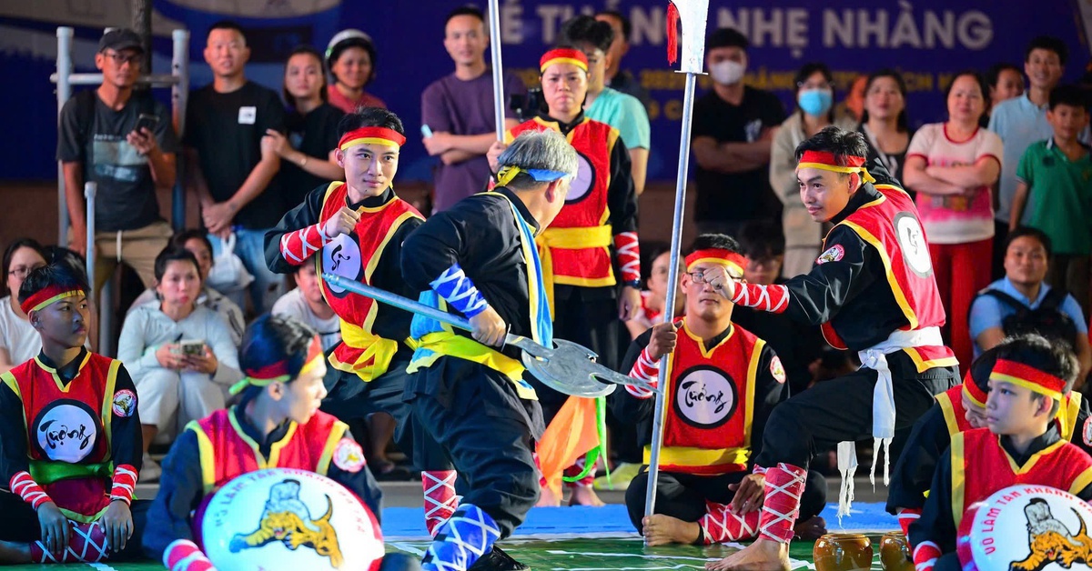 Cờ người võ thuật biểu diễn ở đâu trong Tết Nguyên đán 2026?