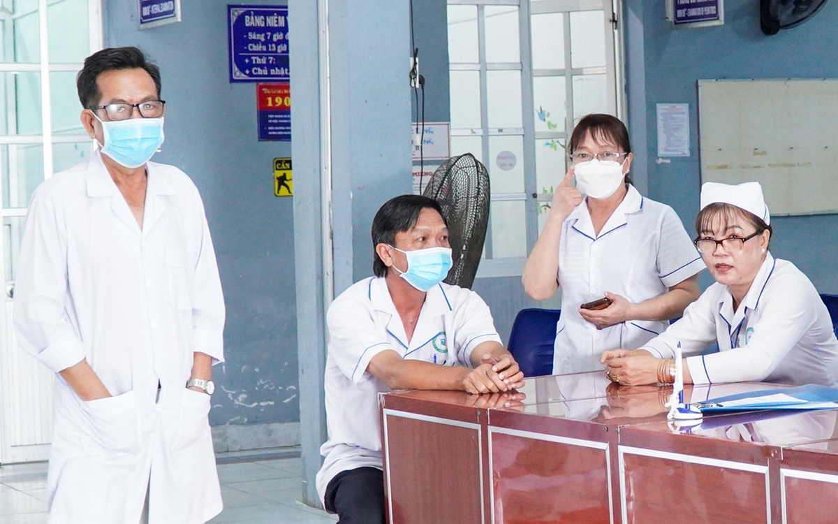 Hàng trăm nhân viên y tế Cà Mau bị nợ lương, cận Tết vẫn chưa có tiền xoay xở