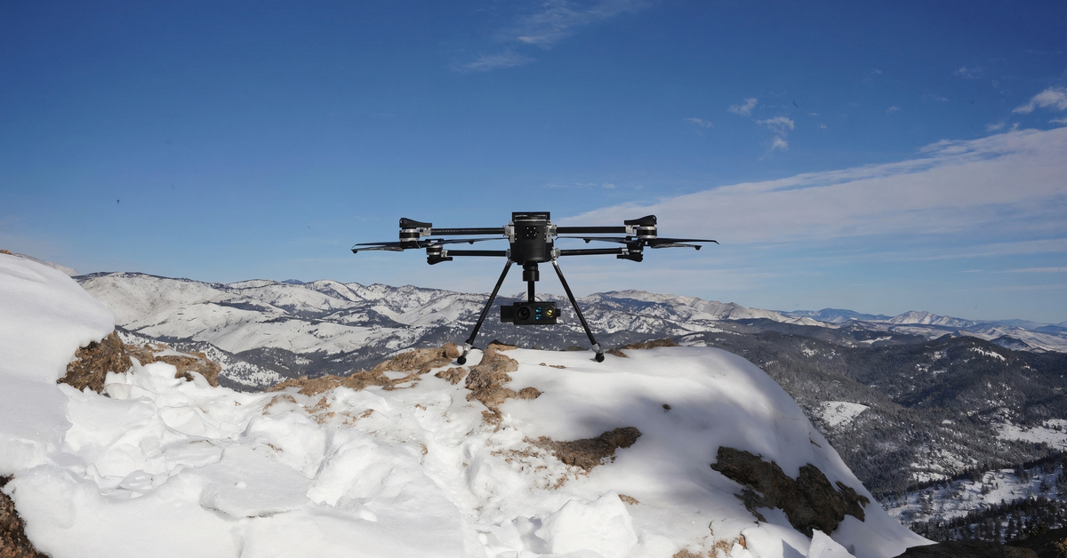 Đôi mắt cho Hollywood và thế giới 'Bay lên cùng trí tuệ Việt'