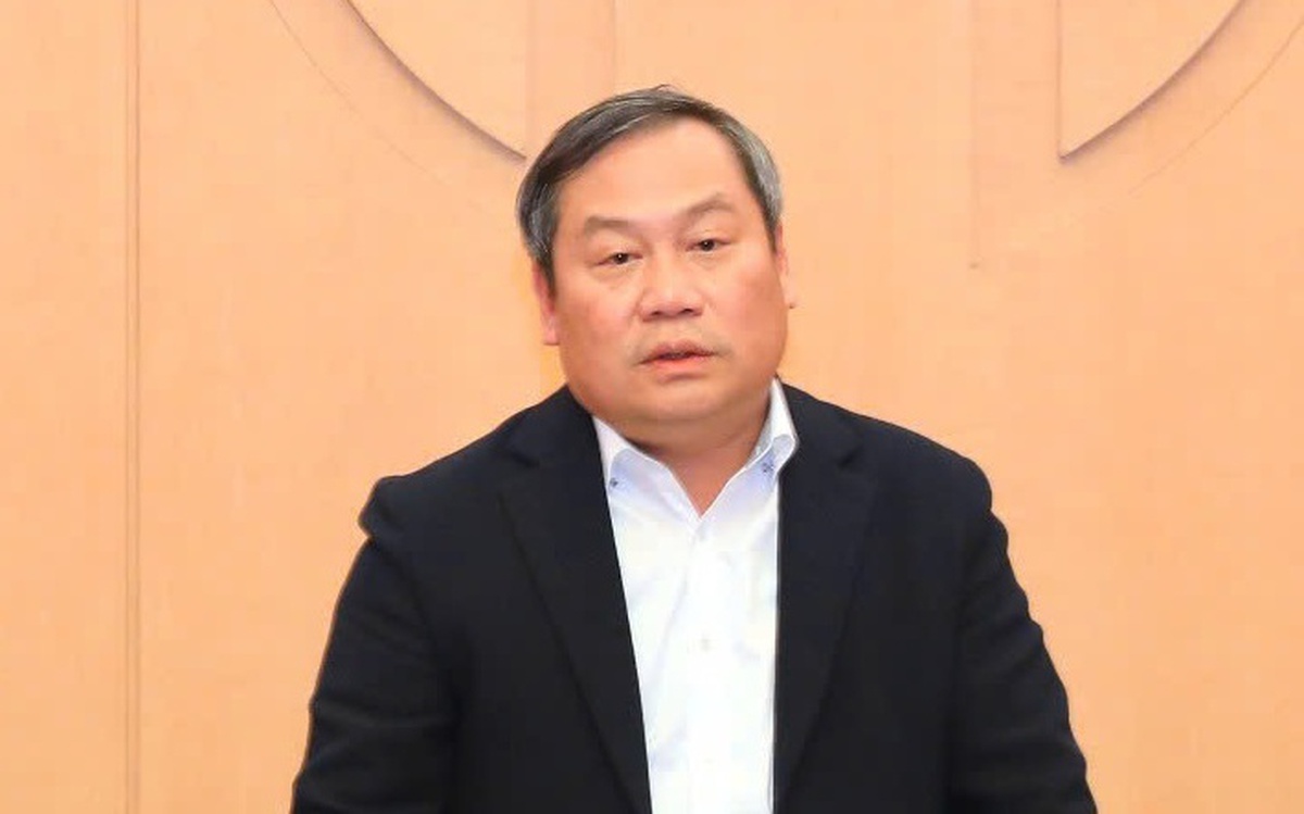 Chủ tịch Hà Nội: Lãnh đạo phải chịu trách nhiệm nếu chậm giải phóng mặt bằng các dự án chống ngập