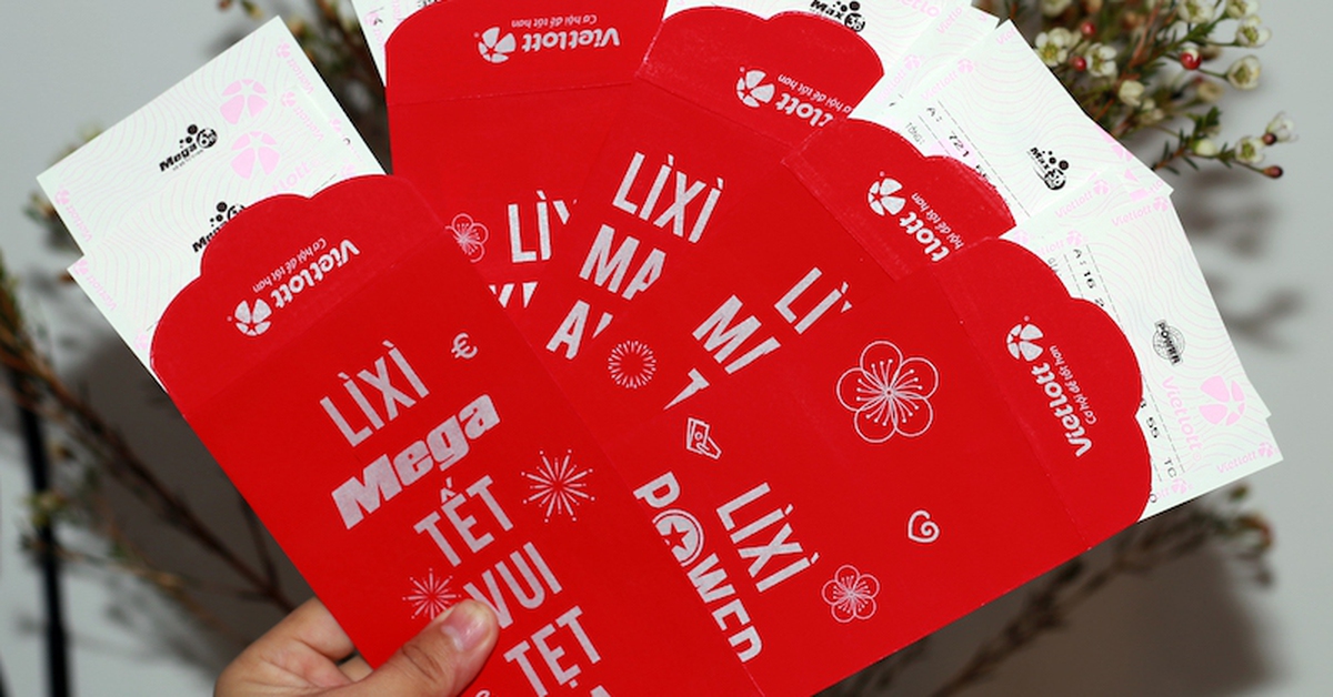 'Tôi lì xì bạn bè vé số cầu may dịp Tết Nguyên đán 2026'