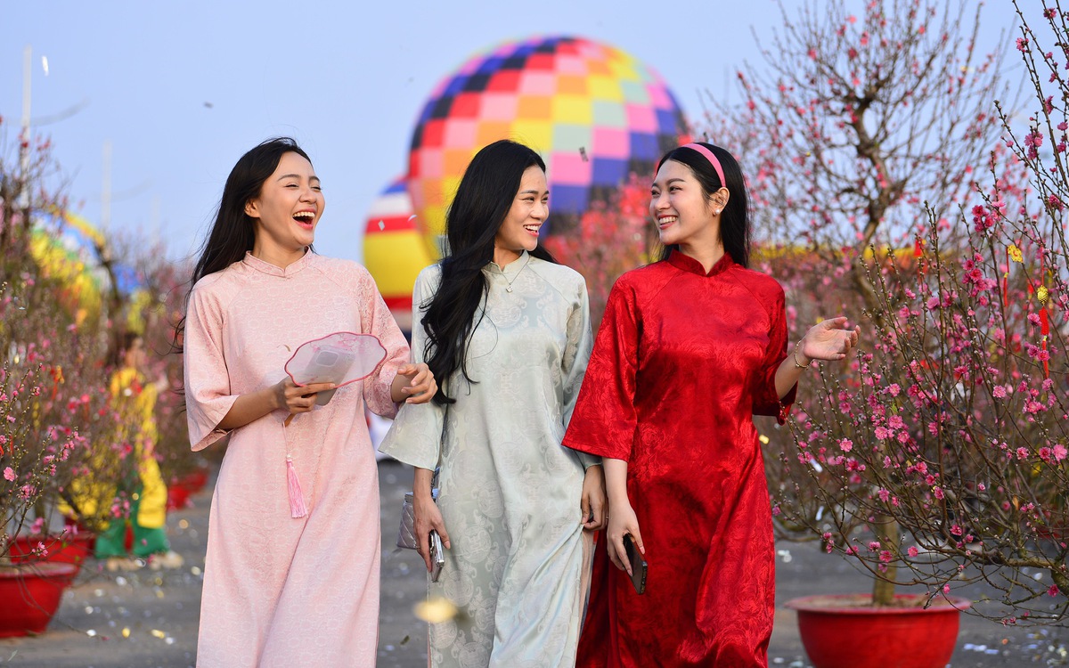 Thời tiết hôm nay 13-2: Nam Bộ nắng trở lại, Bắc Bộ mưa rét