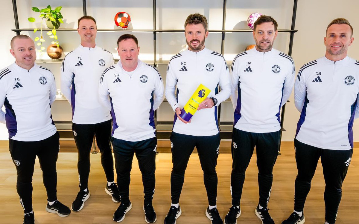 Michael Carrick thắng giải HLV xuất sắc nhất tháng 1 tại Ngoại hạng Anh