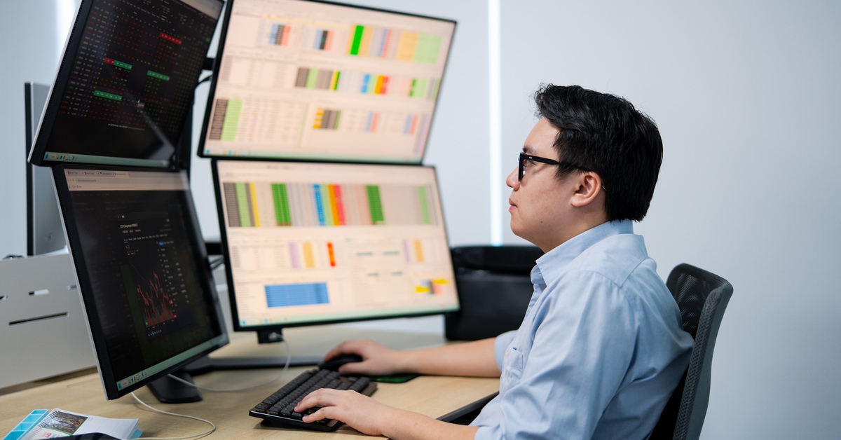 Chứng khoán 13-2: VN-Index có bùng nổ trong phiên giao dịch cuối của năm Ất Tỵ?