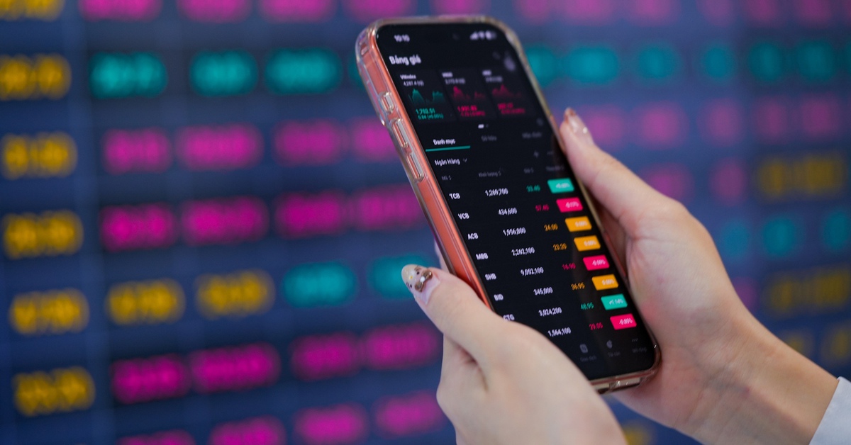 Phạt 1,5 tỷ đồng với bà Bùi Thị Phương Thúy thao túng thị trường chứng khoán