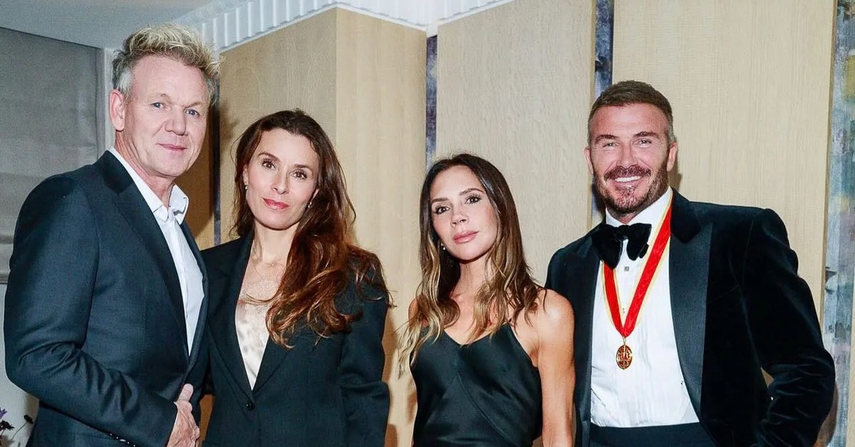 Gordon Ramsay khẳng định Victoria Beckham không hề nhảy phản cảm tại đám cưới Brooklyn