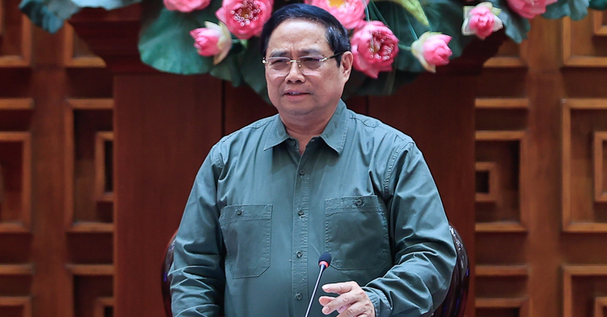 Thủ tướng họp bàn về phương án sửa chữa cầu sông Lô, có phương án xây cầu mới