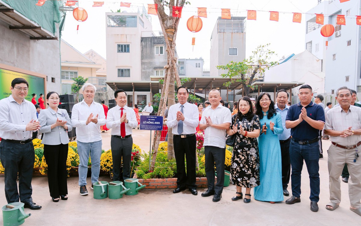 Đại tướng Lê Hồng Anh dự khánh thành công viên, nhà sinh hoạt cộng đồng phường An Khánh