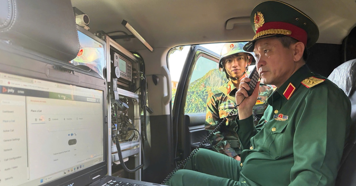 Tư lệnh Quân khu 5 báo động kiểm tra công tác trực sẵn sàng chiến đấu Tết Bính Ngọ 2026