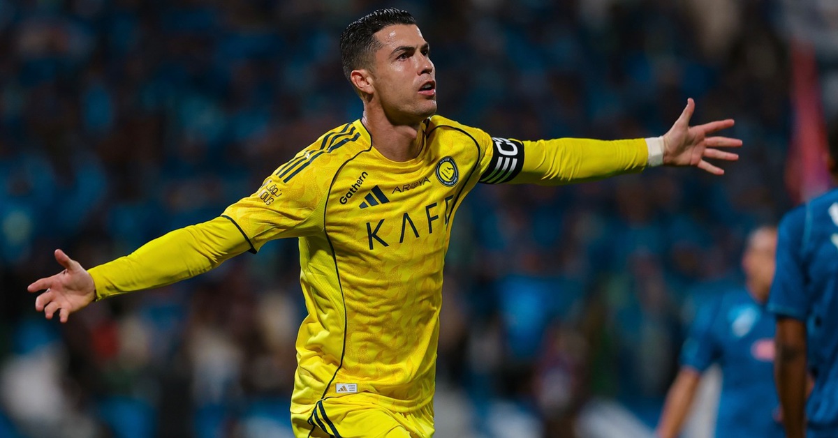 Ronaldo ghi bàn ngay khi vừa trở lại thi đấu cho Al-Nassr
