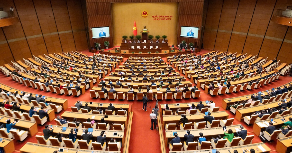 65 người ngoài Đảng, 4 người tự ứng cử đại biểu Quốc hội khóa XVI