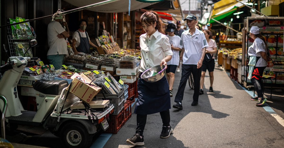 Một tuần sau thắng lớn, bà Takaichi đối diện kết quả kinh tế cực thất vọng