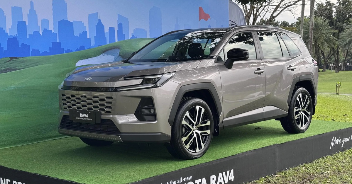 Toyota RAV4 2026 xuất hiện ở Đông Nam Á: Có cơ hội đến Việt Nam?