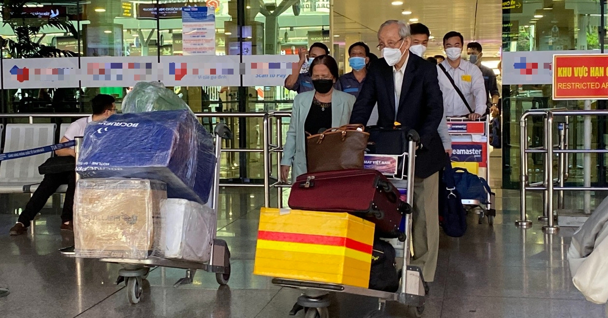 Ngày Tết di chuyển nhiều, tụ họp đông người: Cảnh báo mắc bệnh viêm đường hô hấp