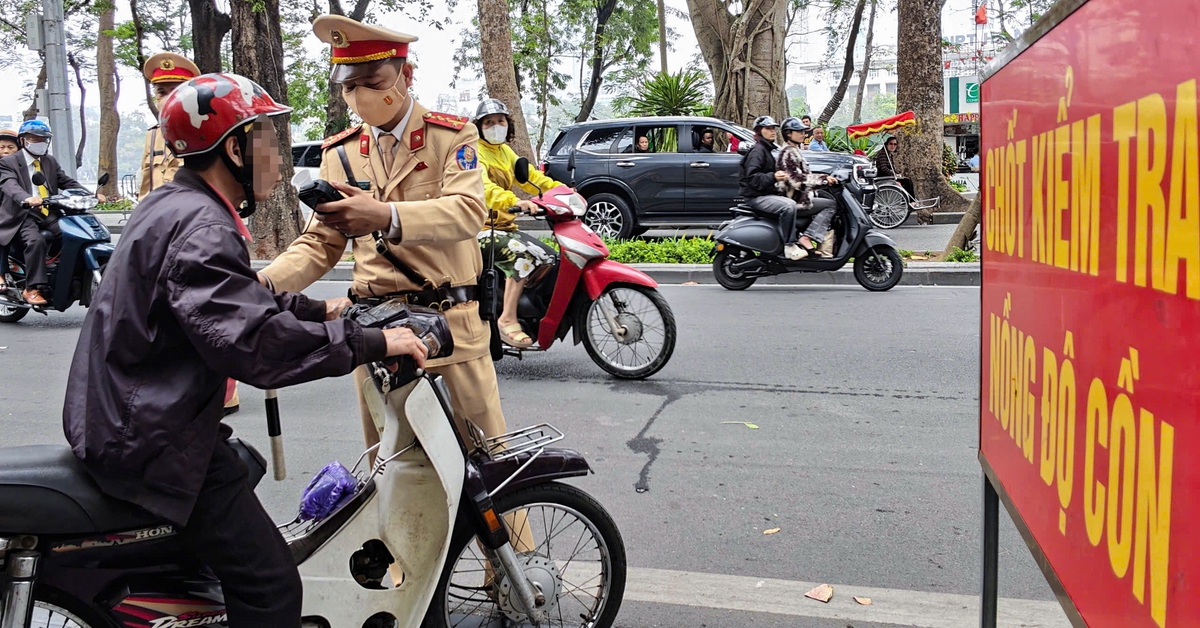 Đồng loạt kiểm tra nồng độ cồn sáng mùng 1, xử lý nghiêm vi phạm