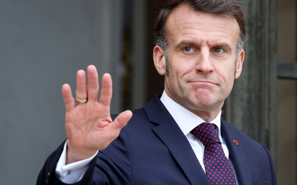 Tổng thống Pháp, UAE chúc Tết Nguyên đán bằng tiếng Việt