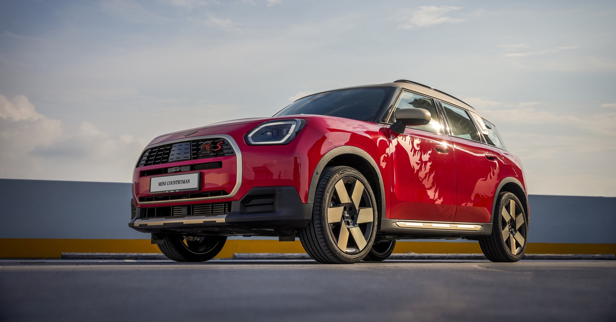 Loạt xe đặc biệt thiết kế cho Tết Bính Ngọ: Thiết kế như 'thần mã', sản xuất giới hạn