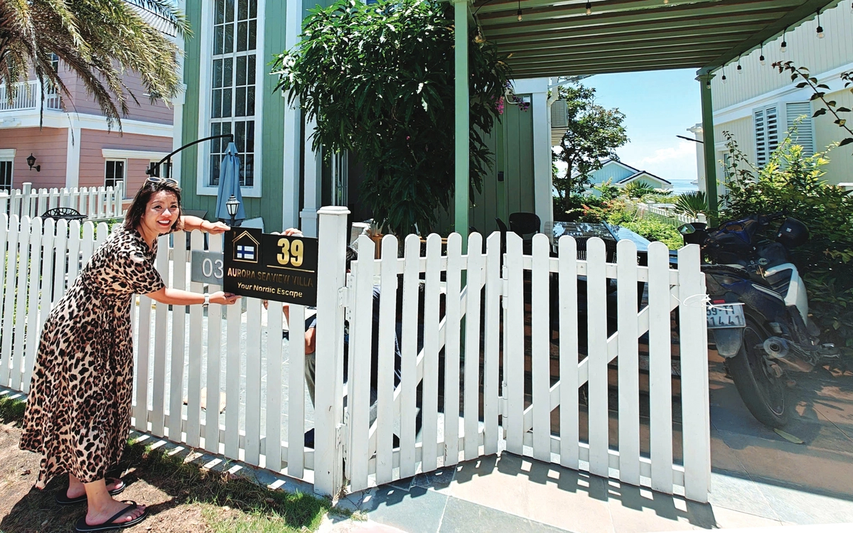 Niềm vui của kiều bào có sổ hồng: 'Câu nói nhà tôi ở Việt Nam thật sự thiêng liêng'