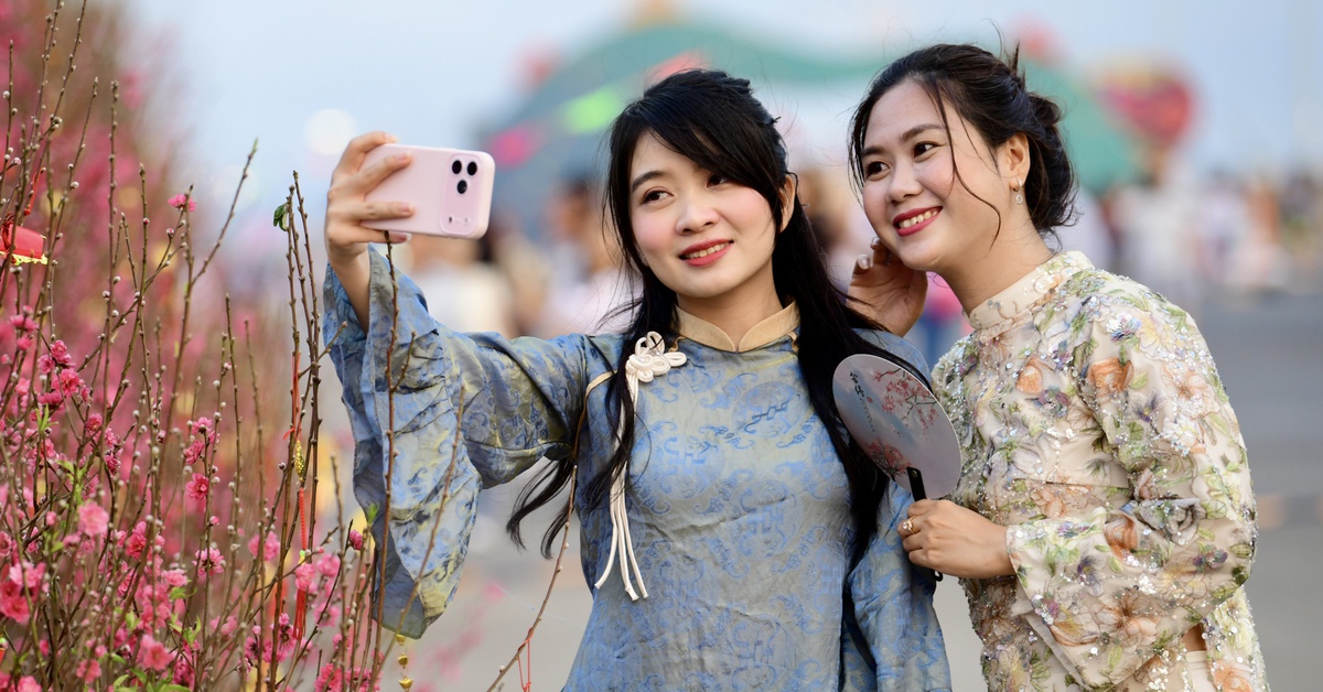 Làm gì dịp Tết để may mắn, bình an cả năm?