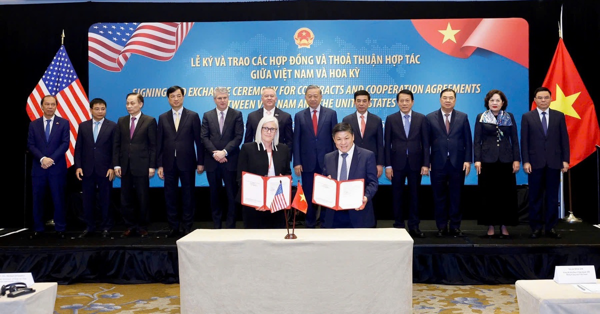 Vietjet trao loạt văn kiện trị giá 6,3 tỉ đô la Mỹ